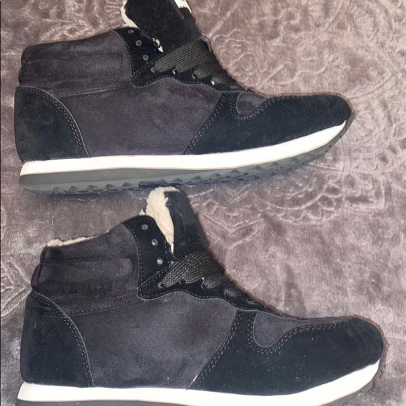 Navy w/ fleece inner lining - Picture 2 of 3